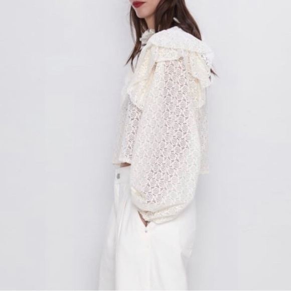 Zara lace top size medium cream color - Picture 5 of 17